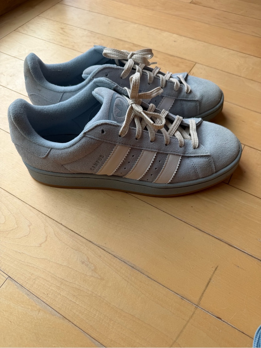 adidas Campus 00s Wonder Blue Low-Top Sneakers. Women’s 12/Men’s 10.5